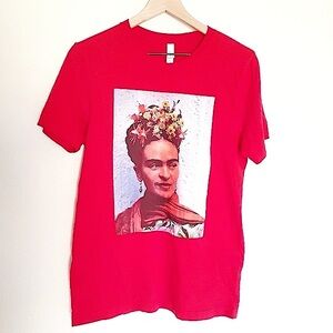 Bella Canvas Frida Kahlo Graphic Tee size Medium